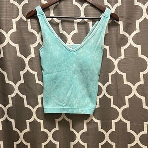 Zenana Outfitters Aqua Ribbed Tank Top